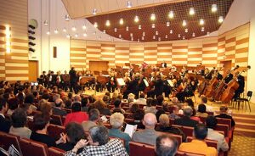 La Filarmonica „Oltenia” se deschide Festivalul International „Craiova Muzicală”