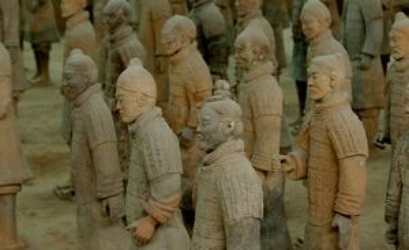 Figurine de teracotă aparţinând celebrei armate îngropate de la Xi’an (China) vor putea fi admirate la MNIR