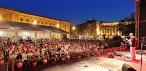 VIDEO În Bucureşti, luna iulie începe în ritm de jazz 