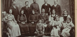 O lume noua - povestea primilor emigranţi români la New York