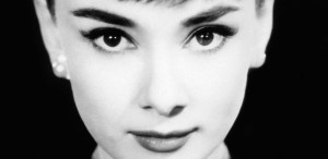 Audrey Hepburn - cea mai frumoasă femeie din ultimii 50 de ani