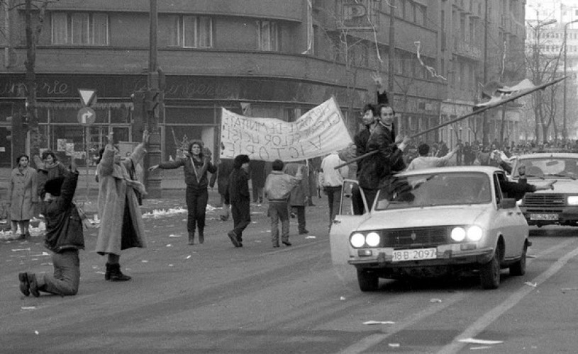 25 de ani de la căderea comunismului – Baricada culturală / Radio România Cultural