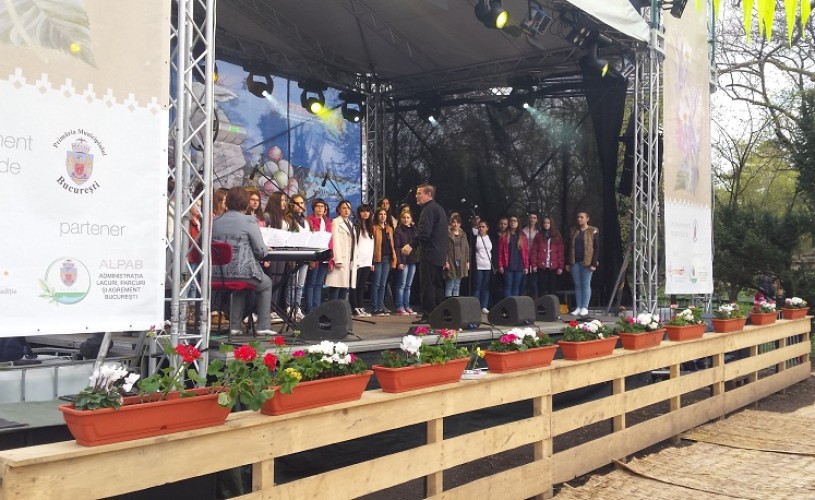 Corul de Copii Radio, concert de Paște în Cișmigiu