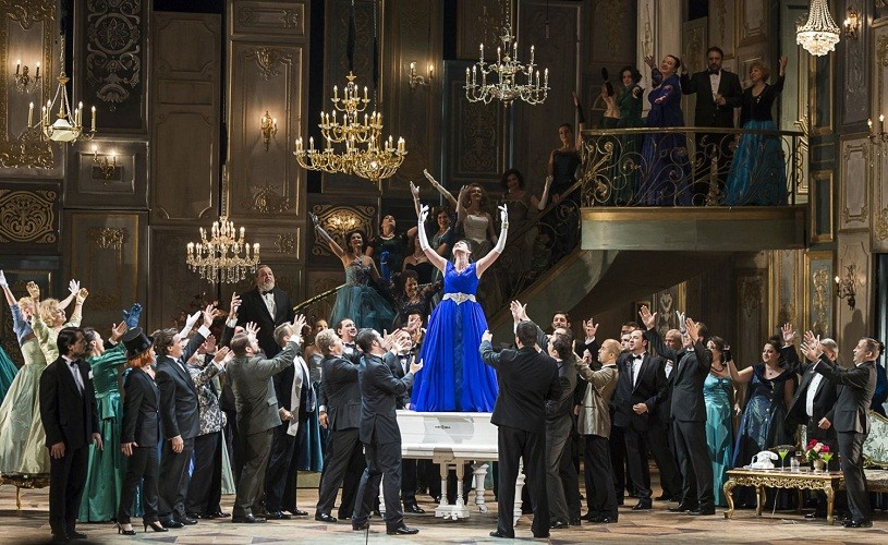 „La traviata”, spectacolul Operei Naţionale din Bucureşti, preluat de Opera Philadelphia