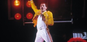 25 de întâmplări din adevărata biografie a lui Freddie Mercury