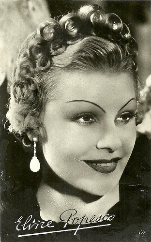 elvira-popescu-215238l