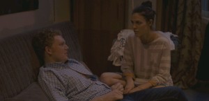 VIDEO Părinţii Anei Ularu îl cunosc pe logodnicul ei, Collin Blair, în filmul „Sunt o babă comunistă“