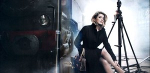 Catherine Deneuve împlineşte 70 de ani
