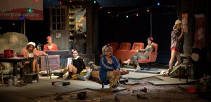Radu Afrim – o nouă premieră la Teatrul Naţional din Bucureşti, ÎNTRE NOI E TOTUL BINE