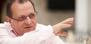 Victor Ioan Frunză: Locurile în care se face teatru sunt mai sigure pentru democrație