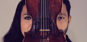 Răzvan Stoica și vioara sa Stradivarius (1729), pe scena Sălii Radio