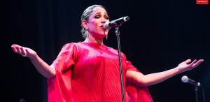 Peste 6.000 de spectatori la concertele Pink Martini cu cântece de iarnă de pe 1 și 2 decembrie