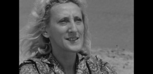 „Distanța dintre mine și mine”. Nina ★★★★