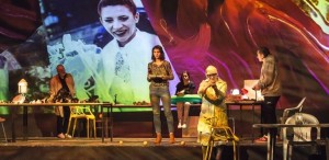 Dragoste şi alte crime sau Ziua când se clatină lumea şi vrei să fugi