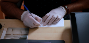 Michael Jackson, copiii abandonați ai României și un document roz de arhivă