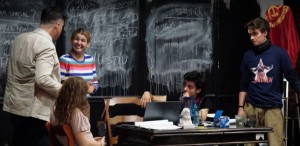 PARTY: Premieră la unteatru și debut al platformei Incipient