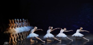 “Lacul Lebedelor”: de la Opera Națională, în premieră, la Sala Palatului