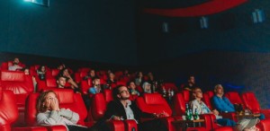 Mihai Călin, Nicoleta Hâncu, Adrian Văncică, Andrei Miercure, Emilia Dobrin și Iulian Postelnicu - protagoniștii filmului „Anul Nou care n-a fost”!
