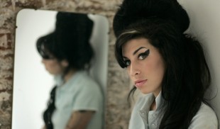 „Amy”. Graţie şi moarte