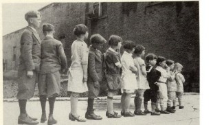 Copiii nimănui. Societăţi de binefacere, leagăne şi orfelinate