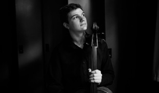 Dirijorul Christian Badea şi câștigătorul Concursului Ceaikovski 2015 revin la Filarmonica „George Enescu“