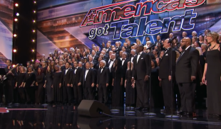 „Angel City Chorale”, corul care aduce ploaia și tunetele