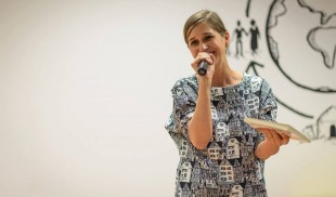 Monica Jitariuc. Jucăușenia cuvintelor și înlănțuirea lucrurilor
