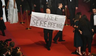Spectatorii bucureșteni susțin eliberarea lui Kirill Serebrennikov