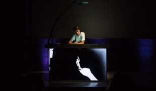 Forța poveștii din ‘’My arm’’ de Tim Crouch, la teatrul independent Point