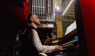 Bohemian Rhapsody interpretată pe una dintre cele mai cunoscute orgi din țară