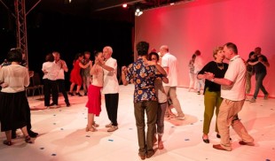 Dans? Terapie? Dans-terapie – experiența ParkinsOn Dance