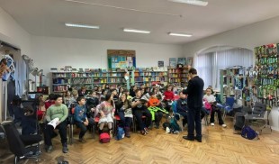 S-a lansat la Râșnov primul manual de istorie locală adaptat nevoilor elevilor
