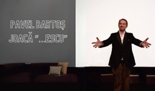 Actorul Pavel Bartoș va juca pentru prima dată rolul lui Decebal Necșulescu din piesa „…Escu”