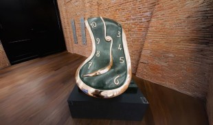 Eveniment unic în România, expoziția „Universul lui Salvador Dalí” de la ARCUB – Hanul Gabroveni