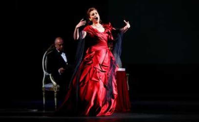 Soprana Felicia Filip, intr-un concert extraordinar de Craciun, dedicat Revolutiei din 1989
