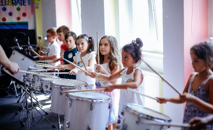 Corul Madrigal lansează Școala de Vară Cantus Mundi (ediția 2021)