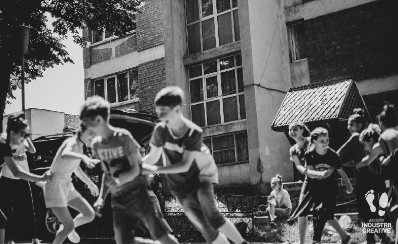 Proiecte de educație derulate cu succes, în centrele sociale ieșene