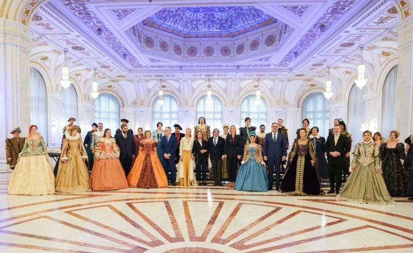Corul Madrigal, onorat de Senatul României la aniversarea de 60 de ani