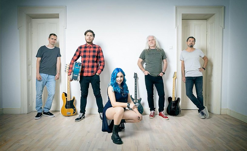 The Strizzers lansează un nou single de rock urban, în True Club