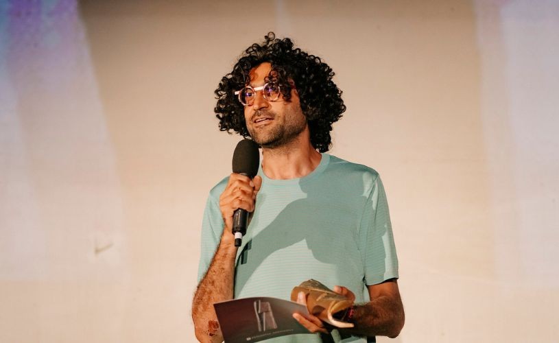 „Terrestrial Verses”, de Ali Asgari și Alireza Khatami, a câștigat Trofeul ANONIMUL 2023