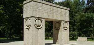 Poarta Sărutului va fi restaurată