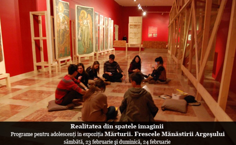 “Realitatea din spatele imaginii”: programe pentru adolescenți în expoziţia Mărturii. Frescele Mănăstirii Argeşului