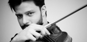 VIDEO Violonistul român Răzvan Stoica a ajuns în semifinala Concursului „New Talent“ de la Bratislava