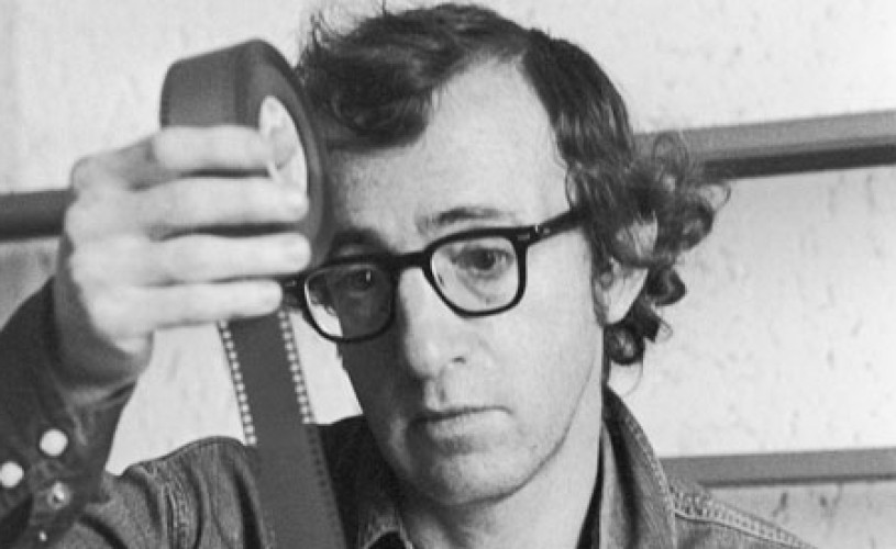 Ce scria Woody Allen în CV, la 30 de ani: „Pasiunile mele: să nu beau şi să evit să fac sex“