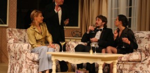 Teatrul Metropolis - 6 ani de existenţă. 6 invitaţii duble pentru spectatori!