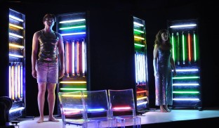 LSD Theatre Show – câştigă invitaţii!