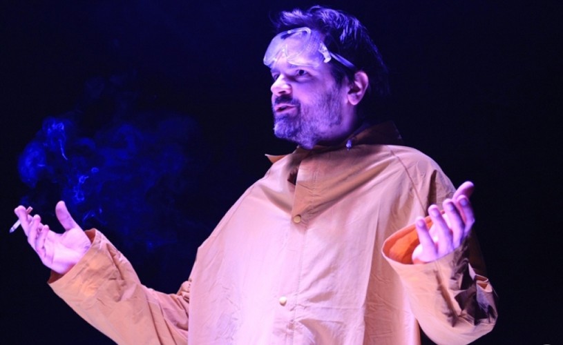 Freak Show – 13 personaje pentru Florin Piersic Jr.
