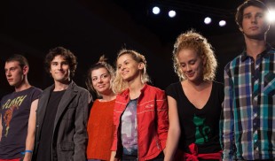 Pisica verde, un nou spectacol la Teatrul Metropolis. Câştigă 6 invitaţii!
