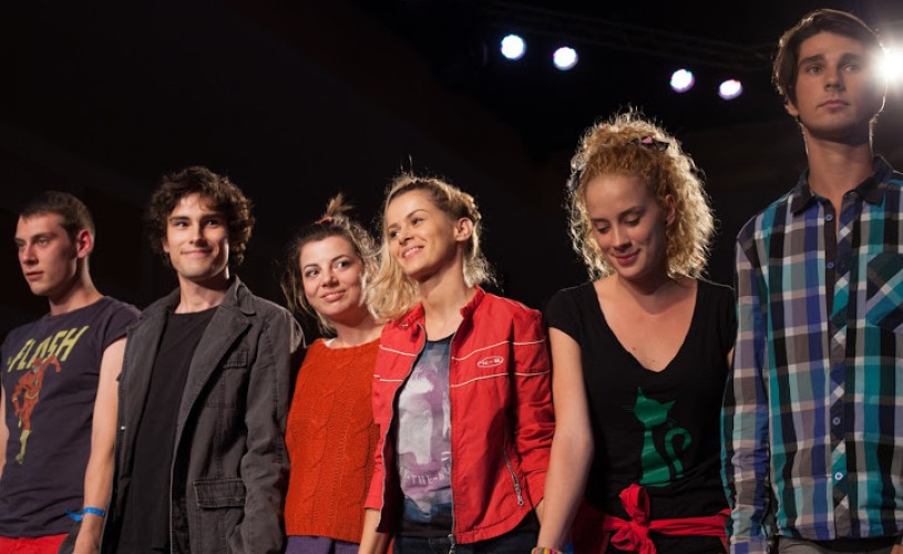 Pisica verde, un nou spectacol la Teatrul Metropolis. Câştigă 6 invitaţii!