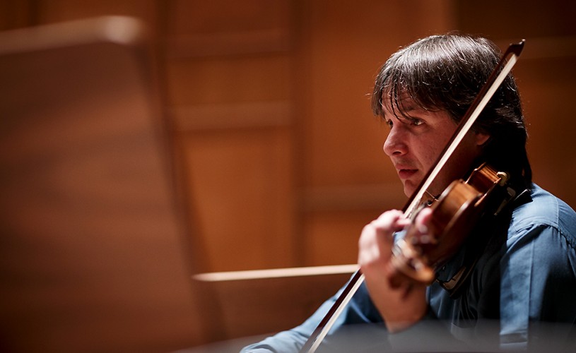 Liviu Prunaru, violonist: „Acum oricine din sală te poate înregistra şi pune pe youtube. Te-a ruinat!”